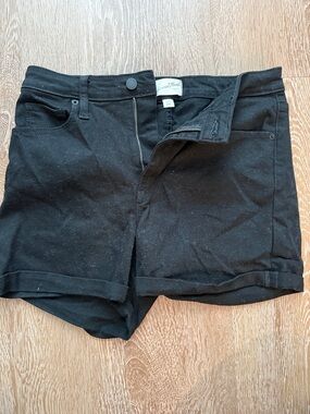 Universal Thread Black Cuffed Jean Shorts